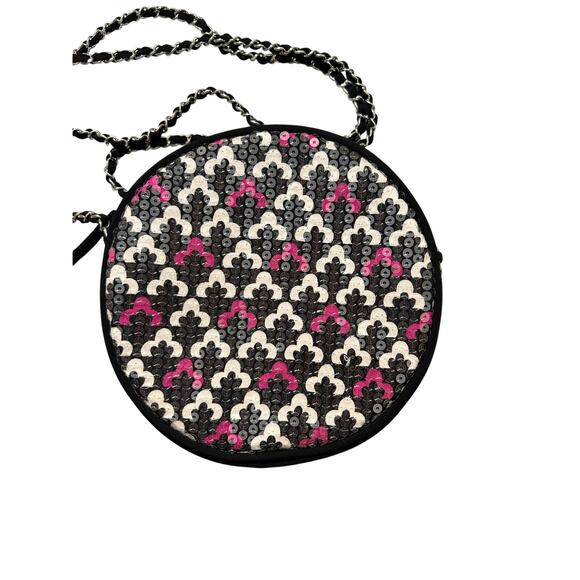 Vera Bradley Handbags - Vera‎ Bradley Shimmer Evening Bag Canterbury Magenta Pattern Round Crossbody